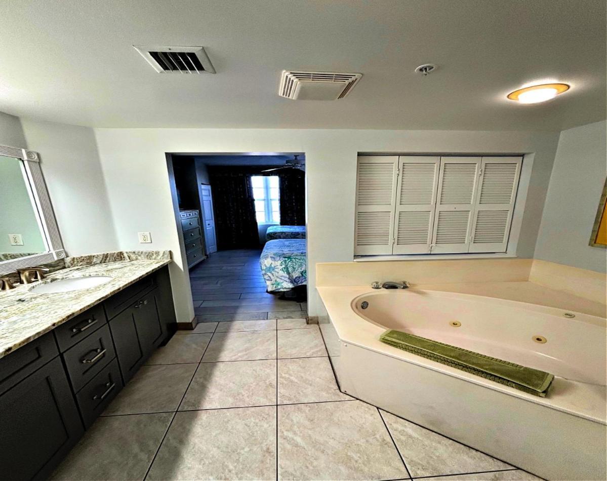 Vacation In Comfort And Luxury - 4Th Floor 3 Bedroom Oceanfront - Wyndham Ocean Walk Resort デイトナ・ビーチ エクステリア 写真
